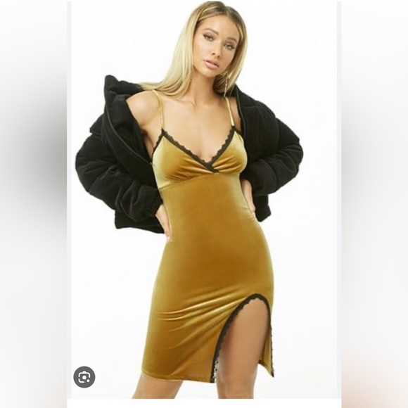 Forever 21 Lace-trim Velvet Dress - Picture 1 of 4